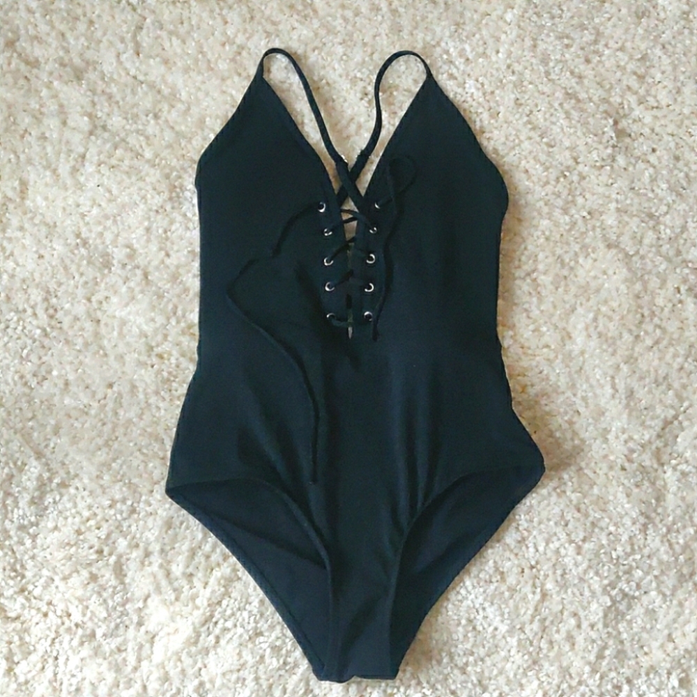 Black one piece swimsuit 4